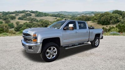 2019 Chevrolet Silverado 2500 HD Crew Cab Standard Box 4-Wheel Drive LTZ
