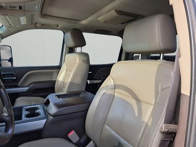 2019 Chevrolet Silverado 2500 HD Crew Cab Standard Box 4-Wheel Drive LTZ