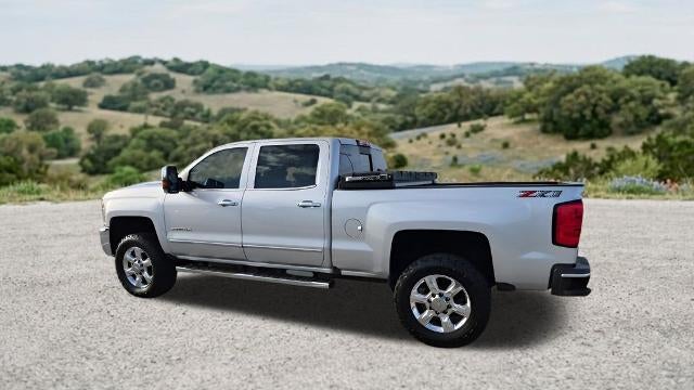 2019 Chevrolet Silverado 2500 HD Crew Cab Standard Box 4-Wheel Drive LTZ