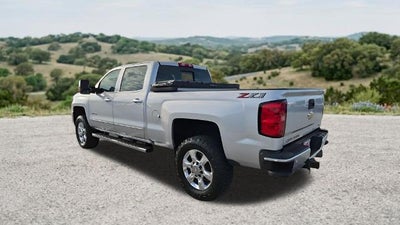 2019 Chevrolet Silverado 2500 HD Crew Cab Standard Box 4-Wheel Drive LTZ