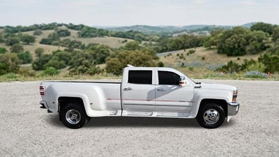 2016 Chevrolet Silverado 3500 HD Crew Cab Long Box 2-Wheel Drive LTZ