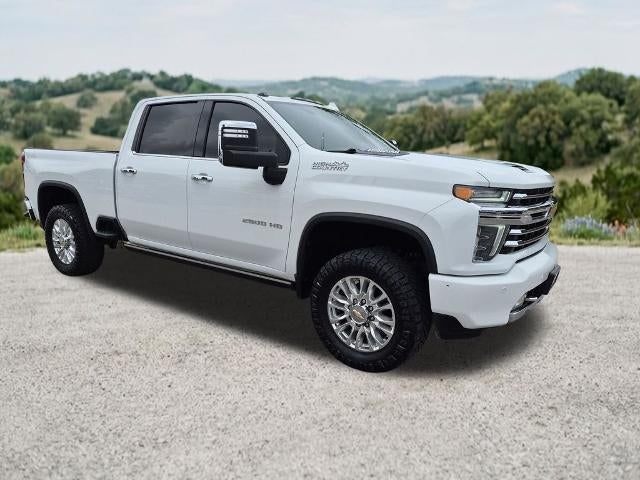 2022 Chevrolet Silverado 2500 HD Crew Cab Standard Box 4-Wheel Drive High Country