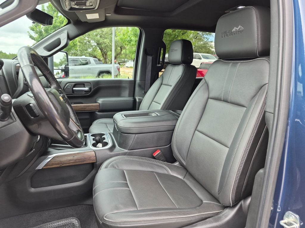 2020 Chevrolet Silverado 2500 HD Crew Cab Standard Box 4-Wheel Drive High Country