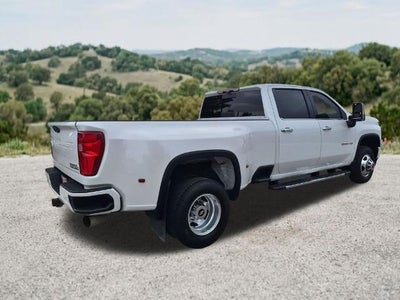 2020 Chevrolet Silverado 3500 HD Crew Cab Long Box 4-Wheel Drive High Country