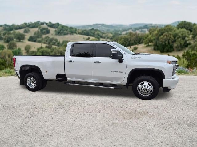 2020 Chevrolet Silverado 3500 HD Crew Cab Long Box 4-Wheel Drive High Country