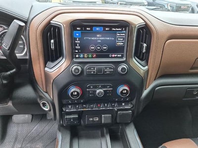 2020 Chevrolet Silverado 3500 HD Crew Cab Long Box 4-Wheel Drive High Country