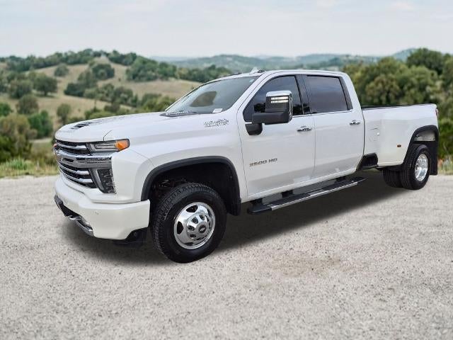 2020 Chevrolet Silverado 3500 HD Crew Cab Long Box 4-Wheel Drive High Country
