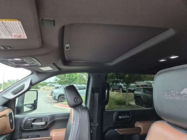 2020 Chevrolet Silverado 3500 HD Crew Cab Long Box 4-Wheel Drive High Country