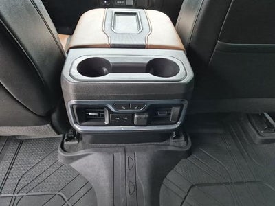 2020 Chevrolet Silverado 3500 HD Crew Cab Long Box 4-Wheel Drive High Country