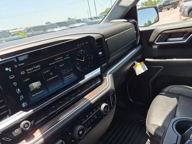 2022 Chevrolet Silverado 1500 Crew Cab Standard Box 4-Wheel Drive LT