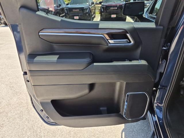 2022 Chevrolet Silverado 1500 Crew Cab Standard Box 4-Wheel Drive LT