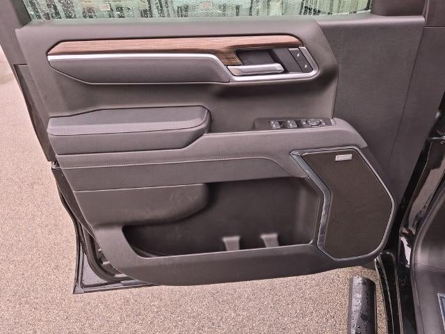 2025 Chevrolet Silverado 1500 Crew Cab Short Box 4-Wheel Drive RST