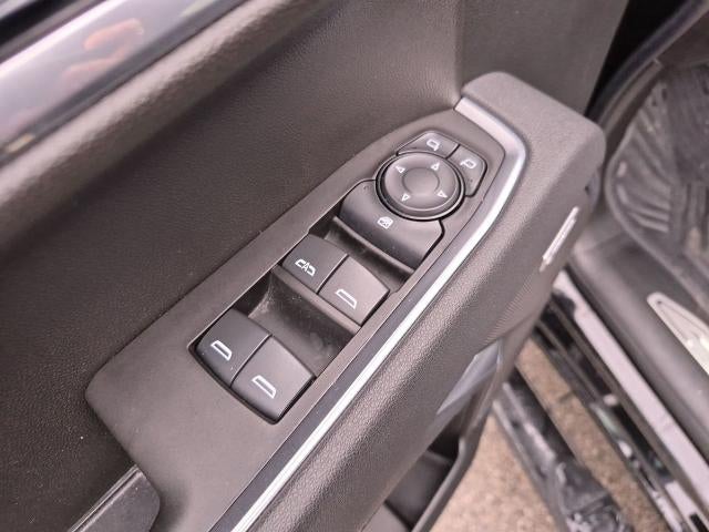 2025 Chevrolet Silverado 1500 Crew Cab Short Box 4-Wheel Drive RST