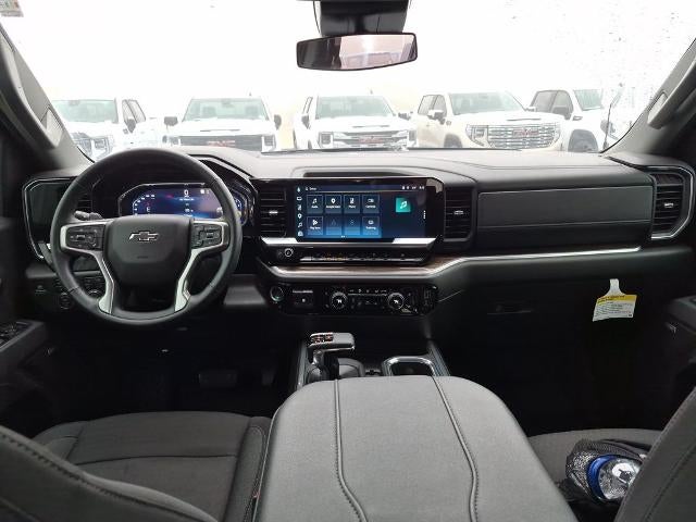 2025 Chevrolet Silverado 1500 Crew Cab Short Box 4-Wheel Drive RST