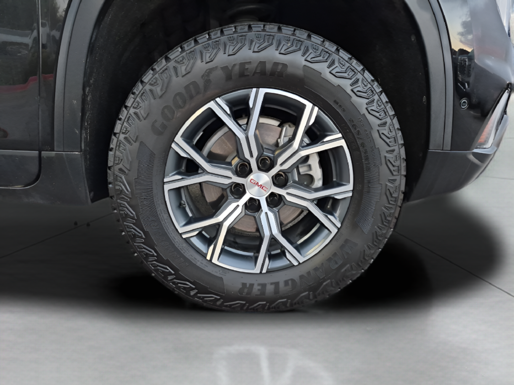 2025 GMC Acadia AT4