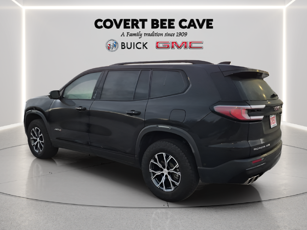 2025 GMC Acadia AT4
