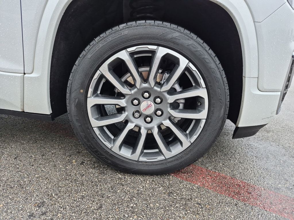 2022 GMC Acadia FWD Denali