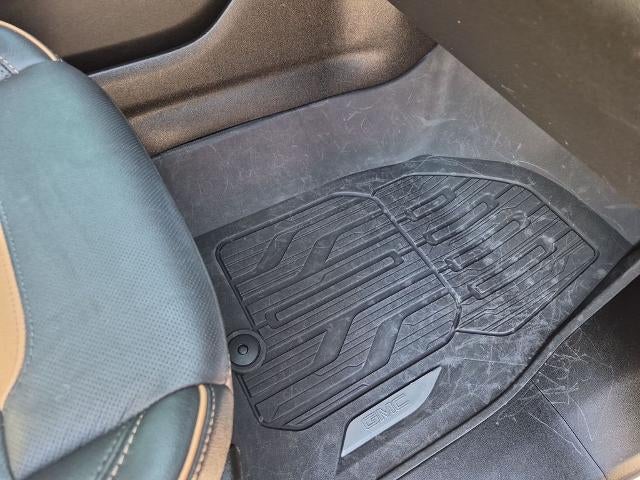 2023 GMC Yukon 4WD 4dr AT4