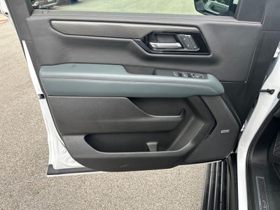 2025 GMC Yukon 4WD 4dr AT4