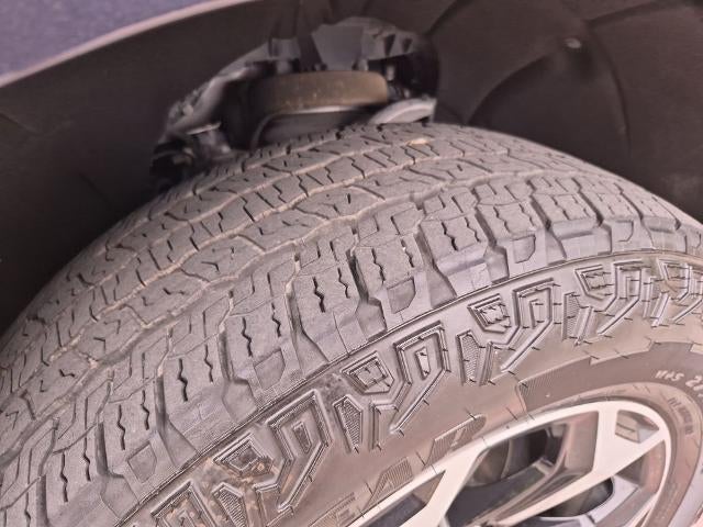 2025 GMC Yukon 4WD 4dr AT4