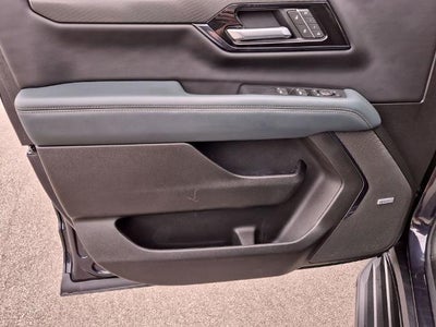 2025 GMC Yukon 4WD 4dr AT4