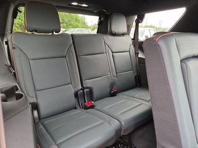 2025 GMC Yukon 4WD 4dr AT4