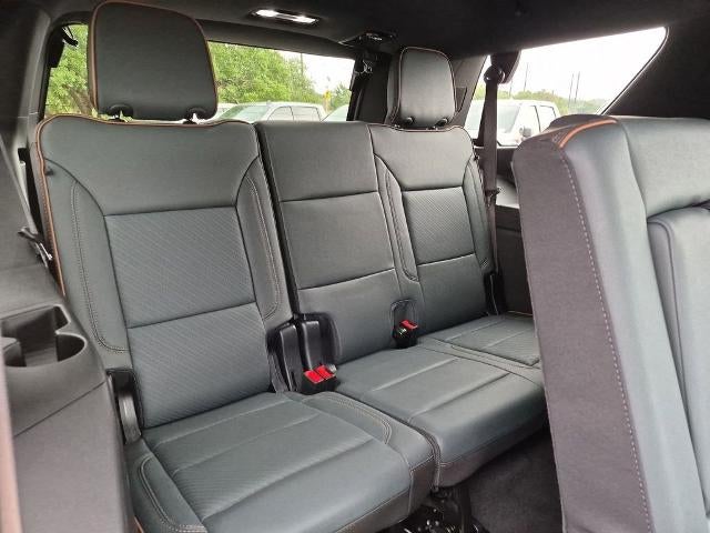 2025 GMC Yukon 4WD 4dr AT4