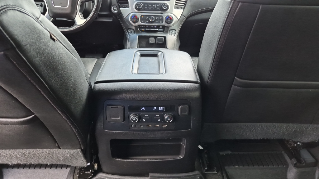 2018 GMC Yukon XL SLT