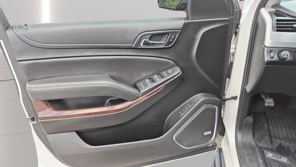 2018 GMC Yukon XL SLT