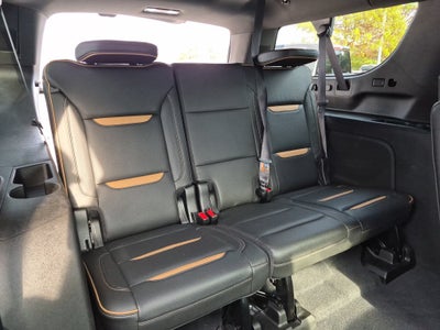 2021 GMC Yukon XL AT4