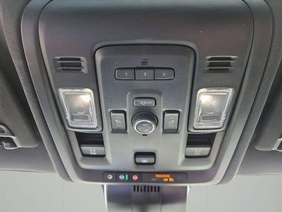 2024 GMC Yukon XL 4WD 4dr AT4