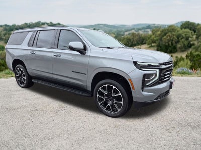 2025 Chevrolet Suburban 4WD RST