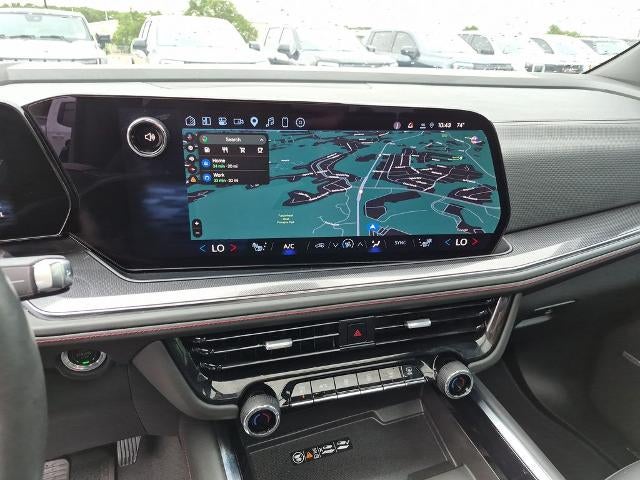 2025 Chevrolet Suburban 4WD RST