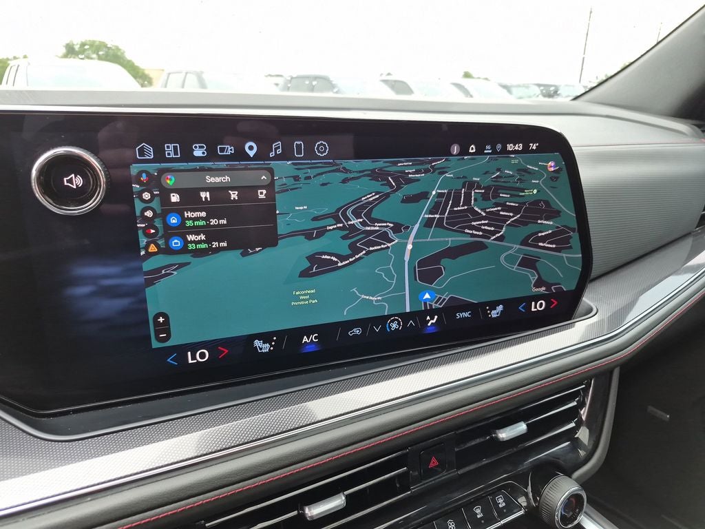 2025 Chevrolet Suburban 4WD RST