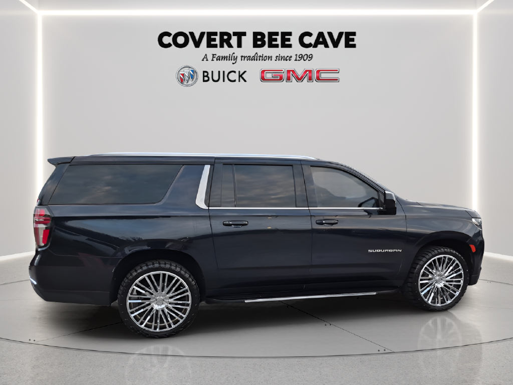2023 Chevrolet Suburban LS