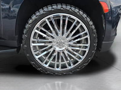 2023 Chevrolet Suburban LS