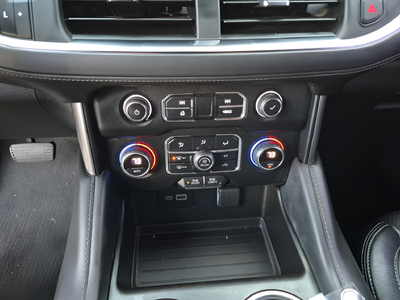 2023 Chevrolet Suburban LS