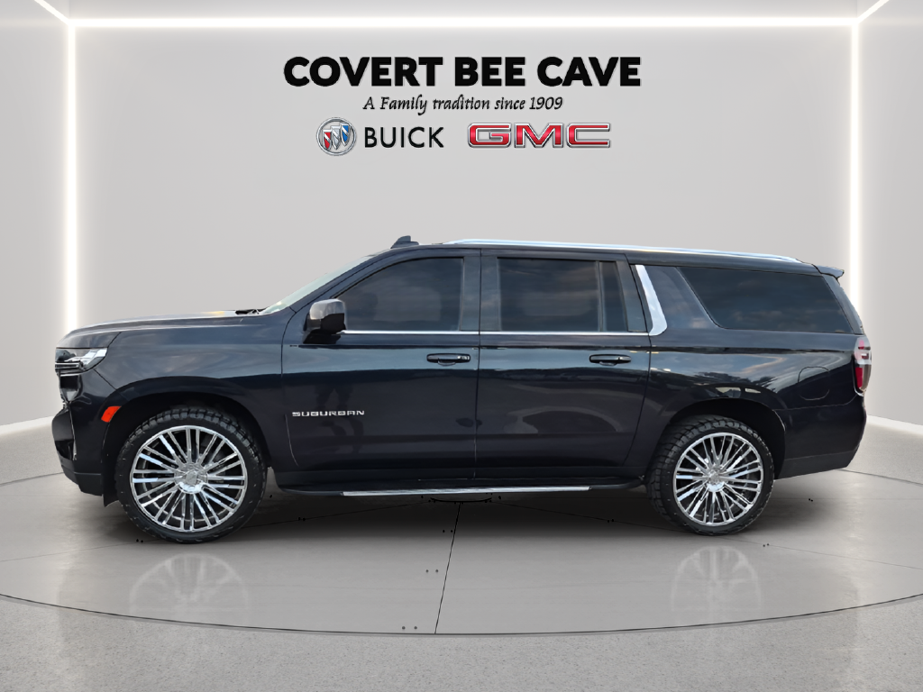 2023 Chevrolet Suburban LS
