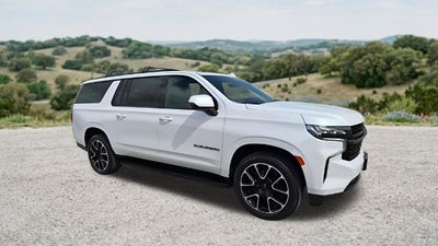2023 Chevrolet Suburban 4WD RST