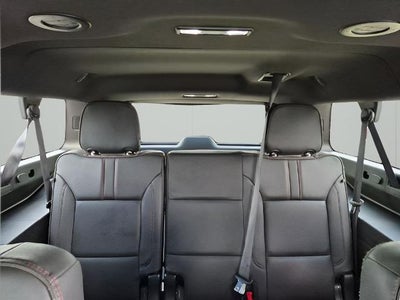 2023 Chevrolet Suburban 4WD RST