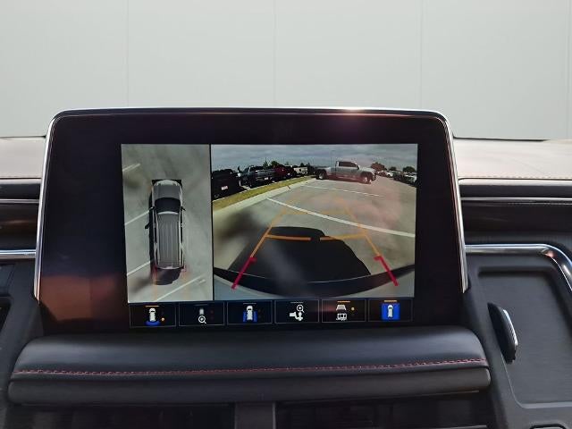 2023 Chevrolet Suburban 4WD RST