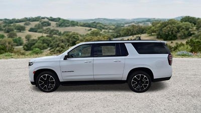 2023 Chevrolet Suburban 4WD RST