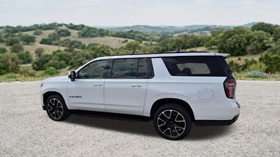2023 Chevrolet Suburban 4WD RST