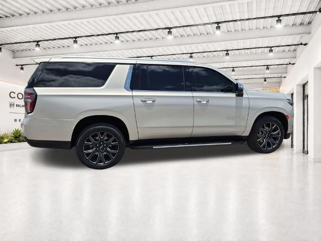 2023 Chevrolet Suburban 4WD Premier