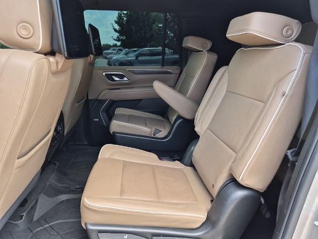 2023 Chevrolet Suburban 4WD Premier