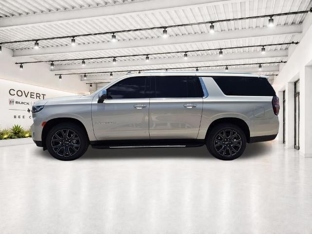 2023 Chevrolet Suburban 4WD Premier