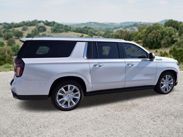 2023 Chevrolet Suburban 4WD High Country