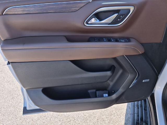 2023 Chevrolet Suburban 4WD High Country