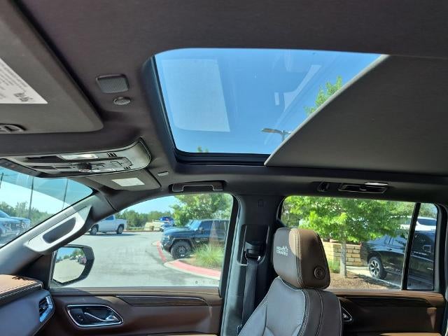 2023 Chevrolet Suburban 4WD High Country
