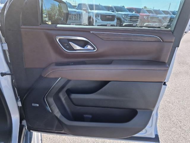 2023 Chevrolet Suburban 4WD High Country